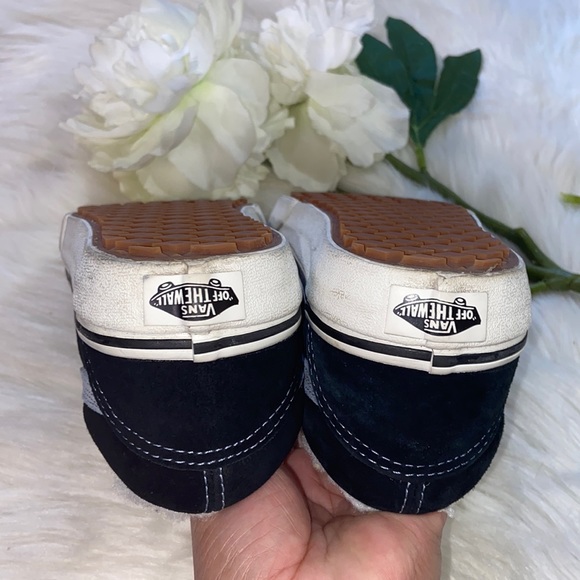 Vans Old Skool Faux Fur Lined Black Sneakers 5.5 - Picture 11 of 17